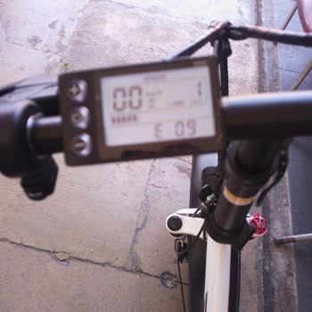 RKS RS 111 Pro X Elektrikli Bisiklet Vitesi Kırık Ve E9 Hatası Yetkili Servis Yardımcı Olmuyor
