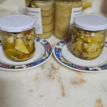 Eksik Ve Bozulmuş Enginar Kavanozları İçin Cevapsız İletişim Ve İade Talebi