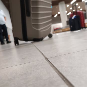 Çifte Standart: Hasarlı Valiz Ve Haksız Muamele