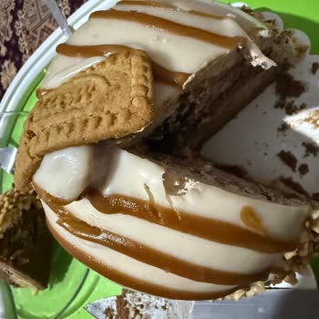 Muzlu Çikolatalı Pastada Çürüme Ve İade Reddi