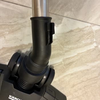 Karcher VCC 6 Süpürge Kırıldı, Garanti Servisi 3-4 Hafta Sürüyor