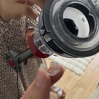 Garanti Kapsamında Kırılan Toz Haznesi Kapağı İçin Ücretsiz Yedek Parça Talebi