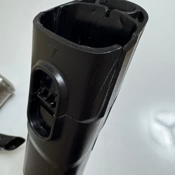 Philips SpeedPro Max Süpürge Boru Bağlantısının Sürekli Kırılması Ve Değişim Talebi