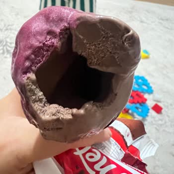 Cornetto Dondurmasının İçinin Boş Olması Güveni Sarsıyor