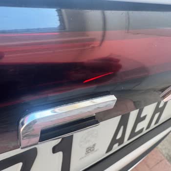 Arka Stop Farı Çatlağı Garanti Dışı Ve Servis İletişimsizliği