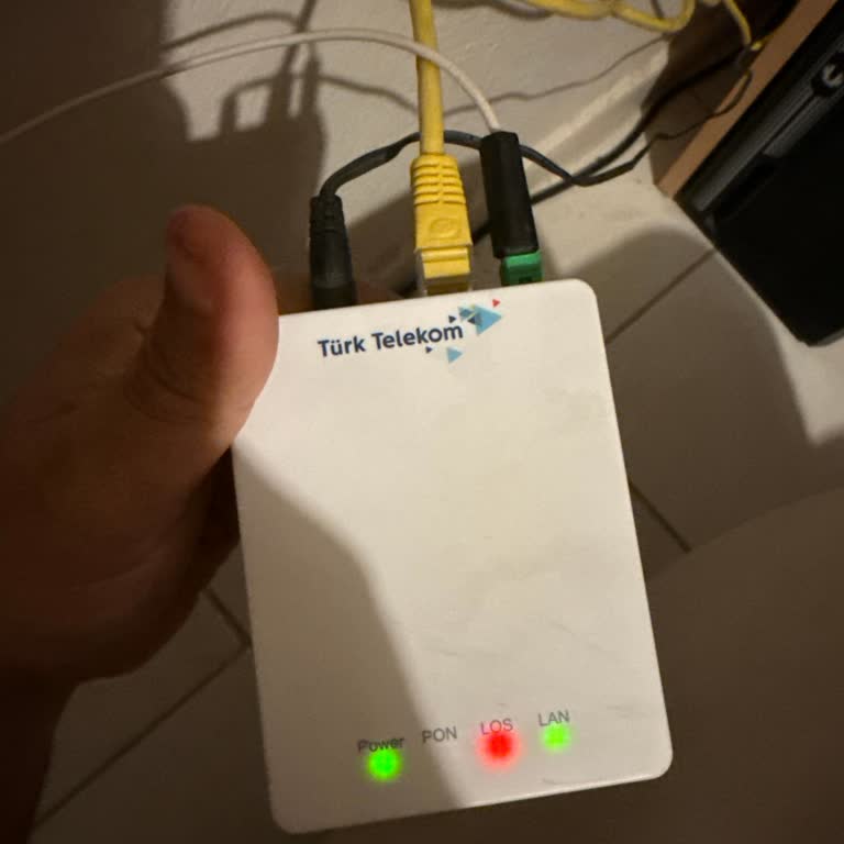 Altı Gün Süren Kesintide Çözüm Yok, Türk Telekom Müşteriyi İhmal Ediyor