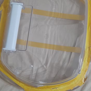 Hoover Kurutma Makinesinin Su Haznesi Kolayca Düşüp Kırıldı, Yedek Parça Maliyeti Çok Yüksek