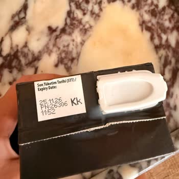 Sek Proteinli Süt Ürününün Bozuk Rengi Ve Lezzeti Şok Market Kadirli Şubesinde Geri Dönüş Yok