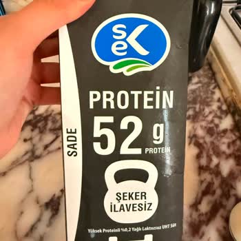 Sek Proteinli Süt Ürününün Bozuk Rengi Ve Lezzeti Şok Market Kadirli Şubesinde Geri Dönüş Yok