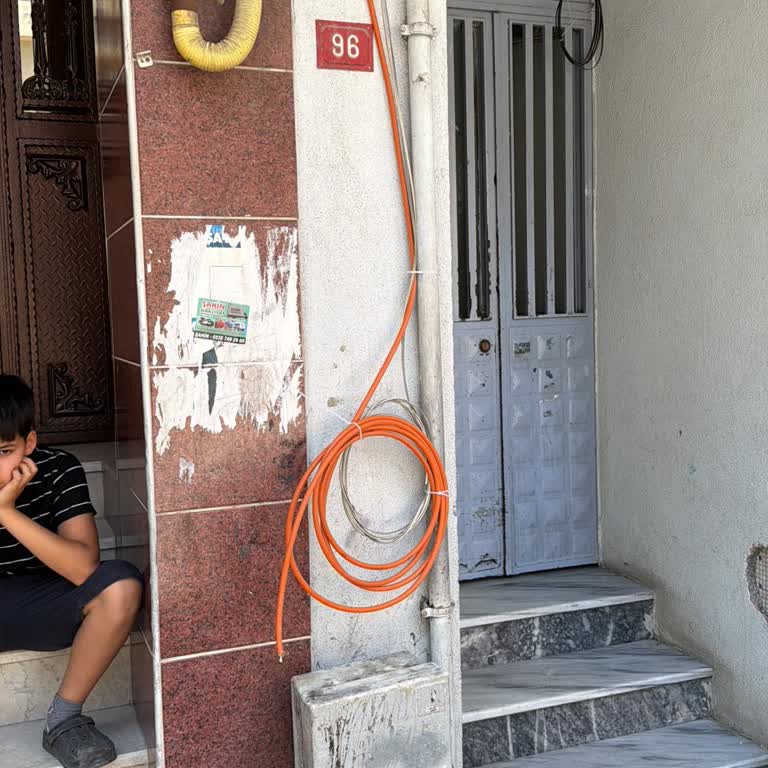 Kopan Kablo Nedeniyle Uzun Süreli İnternetsiz Kalma Ve Ücret İadesi Talebi