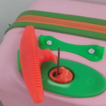 Bagaj Hasarı Ve A Jet'in Tazmin Etmemesi