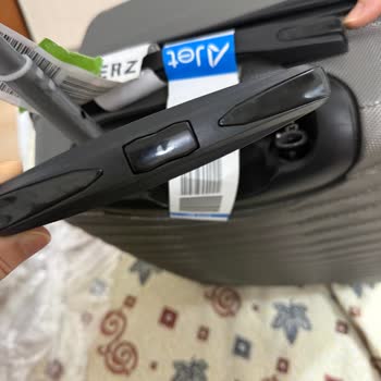 Kırık Valiz İçin Geri Dönüş Ve Tazminat Talebi
