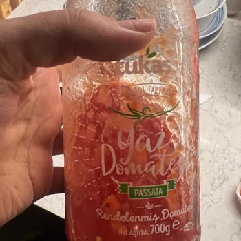 Domates Ürünün İçinde Yabancı Maddeler Ve Hijyen Sorunu