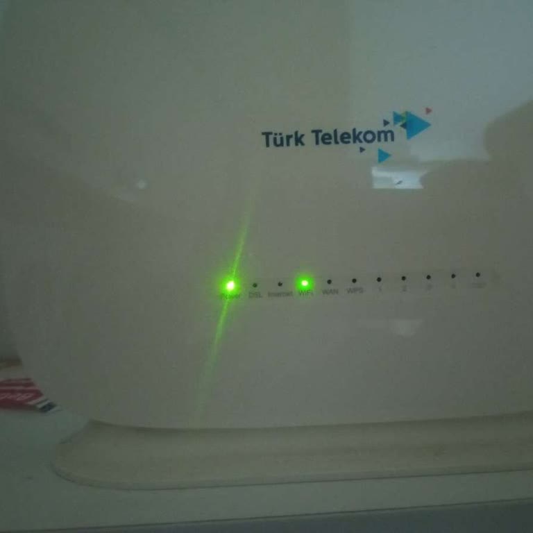 Türk Telekom'un İnternet Kesintisi Ve Çözüm Beklentisi