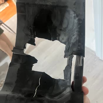 Vestel Buzdolabının Su Haznesi Kısa Sürede Çürüdü