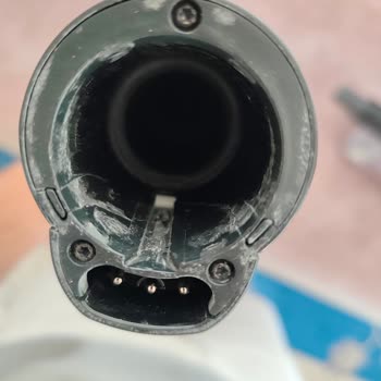 Philips 6000 Serisi Kablosuz Süpürgede Tekrar Eden Parça Kırılmaları Garanti Değişimi İsteği