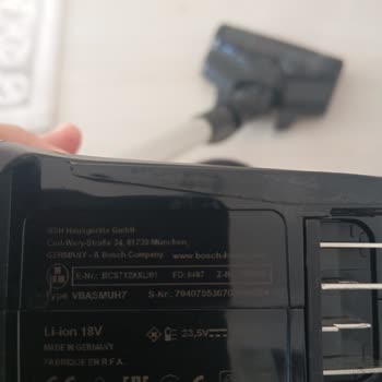 Bosch Dikey Süpürge Toz Haznesi Çatlamaya Devam Ediyor Ve Garanti Kapsamı Dışında