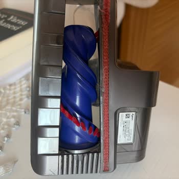 Dyson Kablosuz Süpürge Başlığının Yapışkan Sorunu Ve Ücretsiz Değişim Talebi