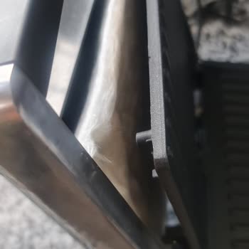 Ciddi Kapak Arızası Ve Tekrarlayan Yangın Tehlikesi