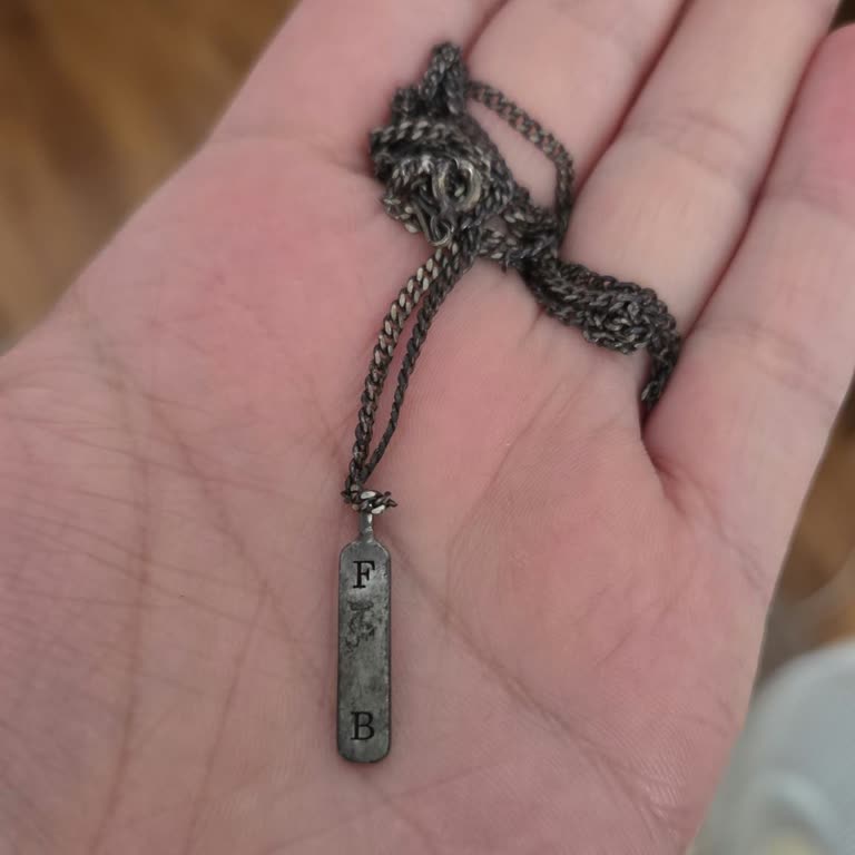 925 Ayar Gümüş Kolye Kısa Sürede Deforme Ve Karardı