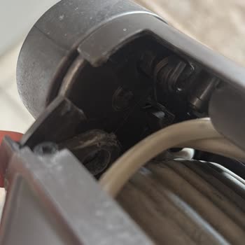Dyson Cinetic Ball Absolute Süpürge Tırnakları Kırıldı, Garanti Kapsamında Değişim Reddi