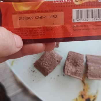 BİM Ülker Çikolatasında Bayat Ve Küflenmiş Ürün, Sağlık Endişesi