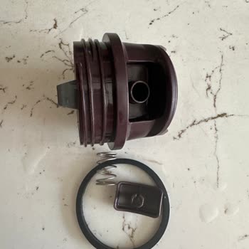 Patlayan Kapak Ve Cevapsız Destek Yeni Stanley Termosu Talebi