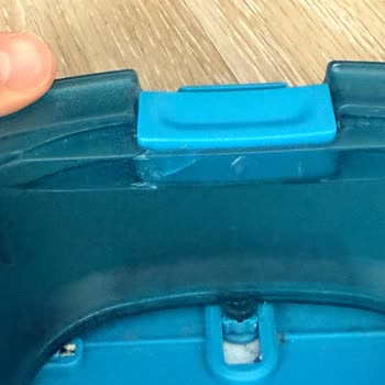 Garanti Kapsamında Su Haznesi Kırılan Philips Robot Süpürge Şikayeti