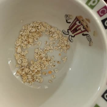Eti Lifalif Yulaf Paketi İçinde Plastik Parça Görüldü