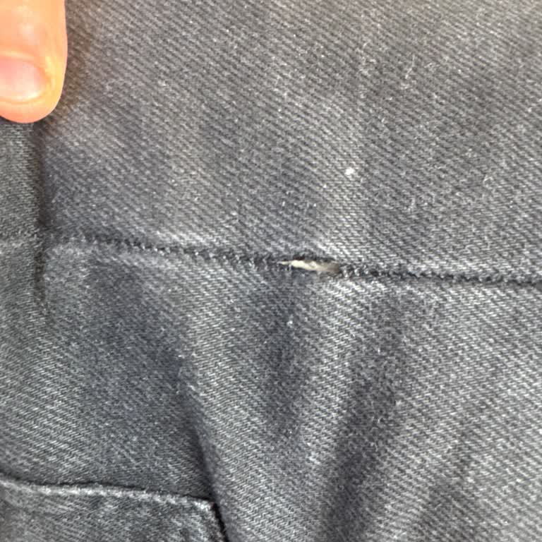 Armada H&M Mağazasından Şort Dikiş Açılması Nedeniyle Ücret İadesi Talebi