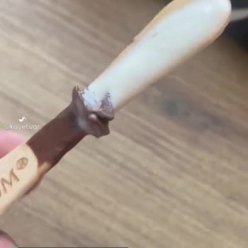 Magnum Dondurman Çıkan Saç Teli!