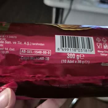 A101 Xroll Kakao Kremalı Sandviçte Kopmayan Plastik Parça Sağlık Riski