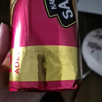 A101 Xroll Kakao Kremalı Sandviçte Kopmayan Plastik Parça Sağlık Riski