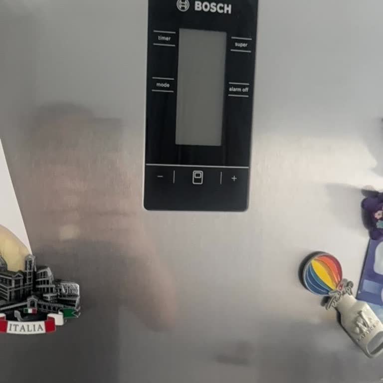 Kemerburgaz Bölgesinde Sürekli Elektrik Kesintileri Cihazları Ve Gıdaları Tehlikeye Atıyor