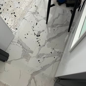 Fırın Camı Patlayarak Güvenlik Tehlikesi Oluşturdu