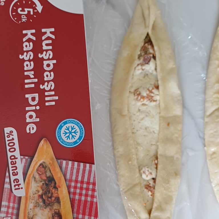 BİM Kuşbaşısız Kaşarlı Pide, Ambalajı Yanıltıyor