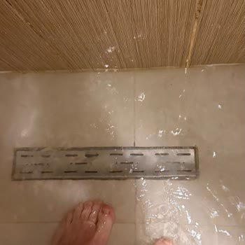 Hotel Bella Kaldığımız Süre Boyunca Kendimizi Ne Hijyenik Ne De Güvende Hissettik