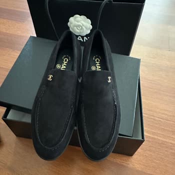 Rechazo de cambio de regalo sin factura en Chanel, solicito cambio de talla