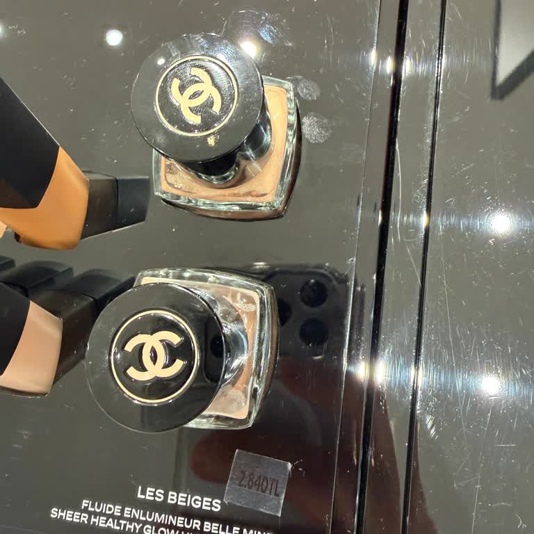 Cobro en exceso y negativa de reintegro en Chanel, solicito reembolso