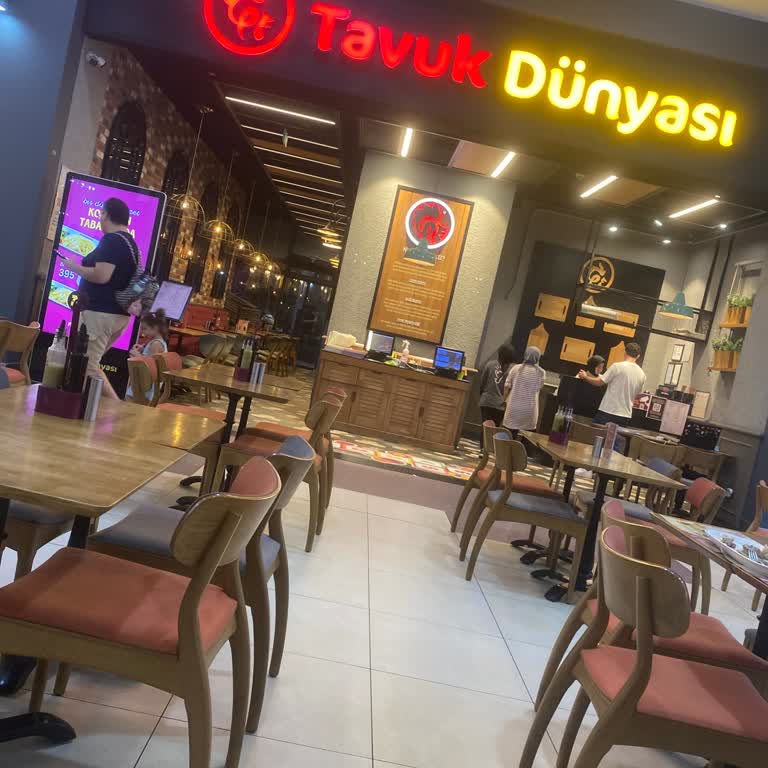 Balkon Oturma İzni Reddedildi: Eşitsiz Ve Açıklamasız Davranış