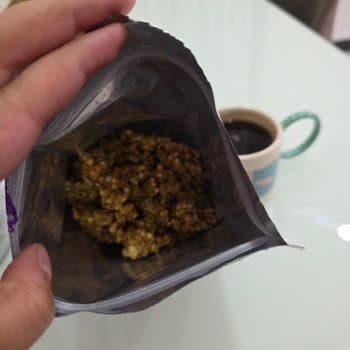 Ambalajdaki Bitter Çikolata Ve Vişne Olmadan Granola Satışı Ve İade Talebi