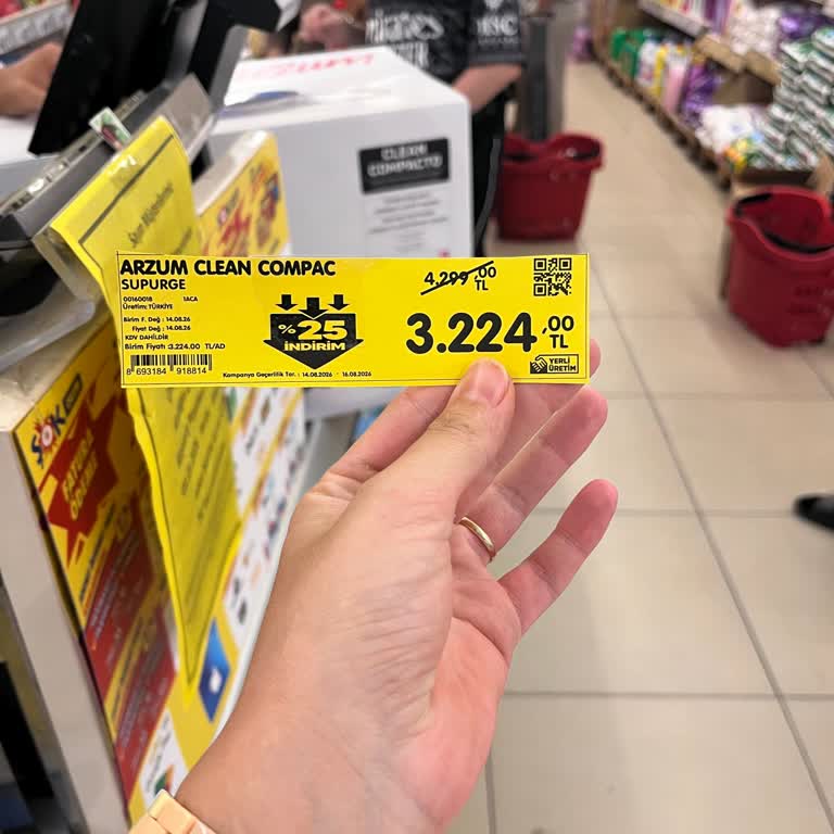 Şok Mağazasında Etiket Fiyatı İle Kasa Fiyatı Arasındaki Uyuşmazlık Ve Sorumlusunun Tutumu