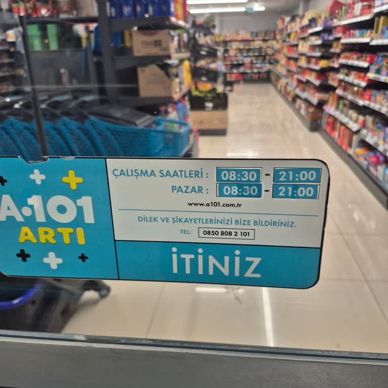 Yazılan Çalışma Saatlerine Uymayan A101 Şubesi Müşteriyi Mağdur Etti