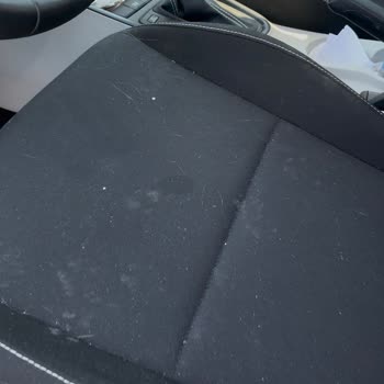Hyundai Bayi Servisinde Araç Uzun Süre Bekletildi, Cam Açık Bırakıldı Ve Anahtar Verilmedi
