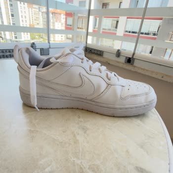Nike Ayakkabısının Hızlı Çökmesi Ve Değişim Reddi