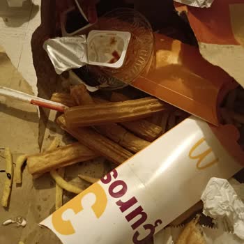 Eksik Hamburger Ve Bayat Çuros Mağduriyetine Yetersiz Telafi