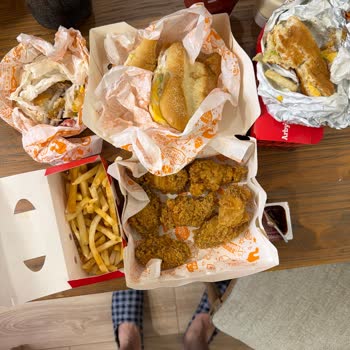 Soğuk Yemek Ve Sağlık Riski: Popeyes Ve Yemeksepeti'ye Şikayet