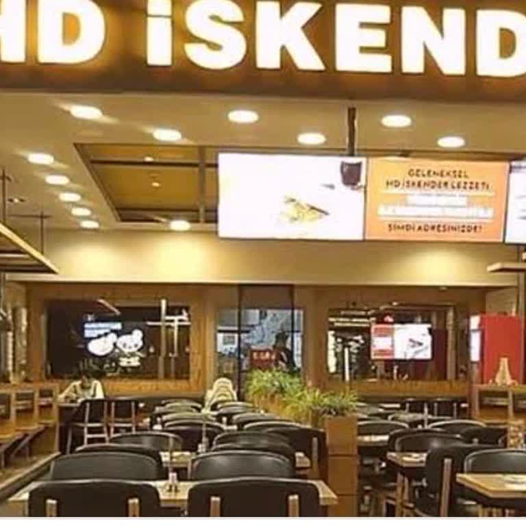 HD İskender Şubesinde Soğuk Yemek Ve Kaba Davranış
