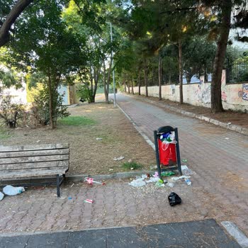 Kuruçeşme Mahallesi Parkında Temizlik Ve Hijyen Talebi