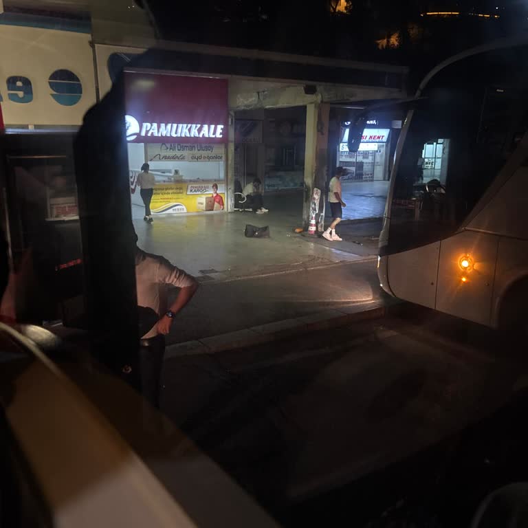 İki Saatlik Gecikme Ve Bilgilendirme Eksikliği İçin Bilet Ücreti İadesi Talebi